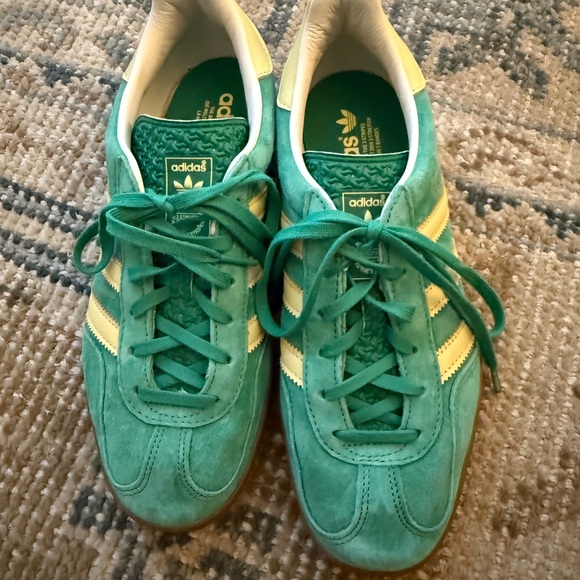 Adidas Gazelle Kelly Green and Yellow Stripe Sneakers - Picture 1 of 5
